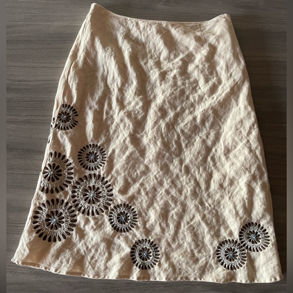Willi Smith Linen Skirt - Embroidered Medallions - Size 6 - Picture 1 of 16